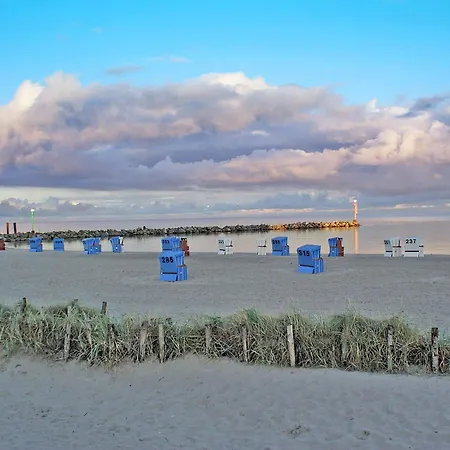 Zeltdachhaus Mit W-lan In Strandnaehe