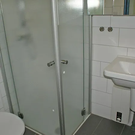 Zeltdachhaus Mit W-lan In Strandnaehe بيت للعطل